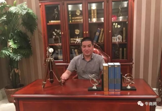瑯光燈飾總經(jīng)理 丁正茂